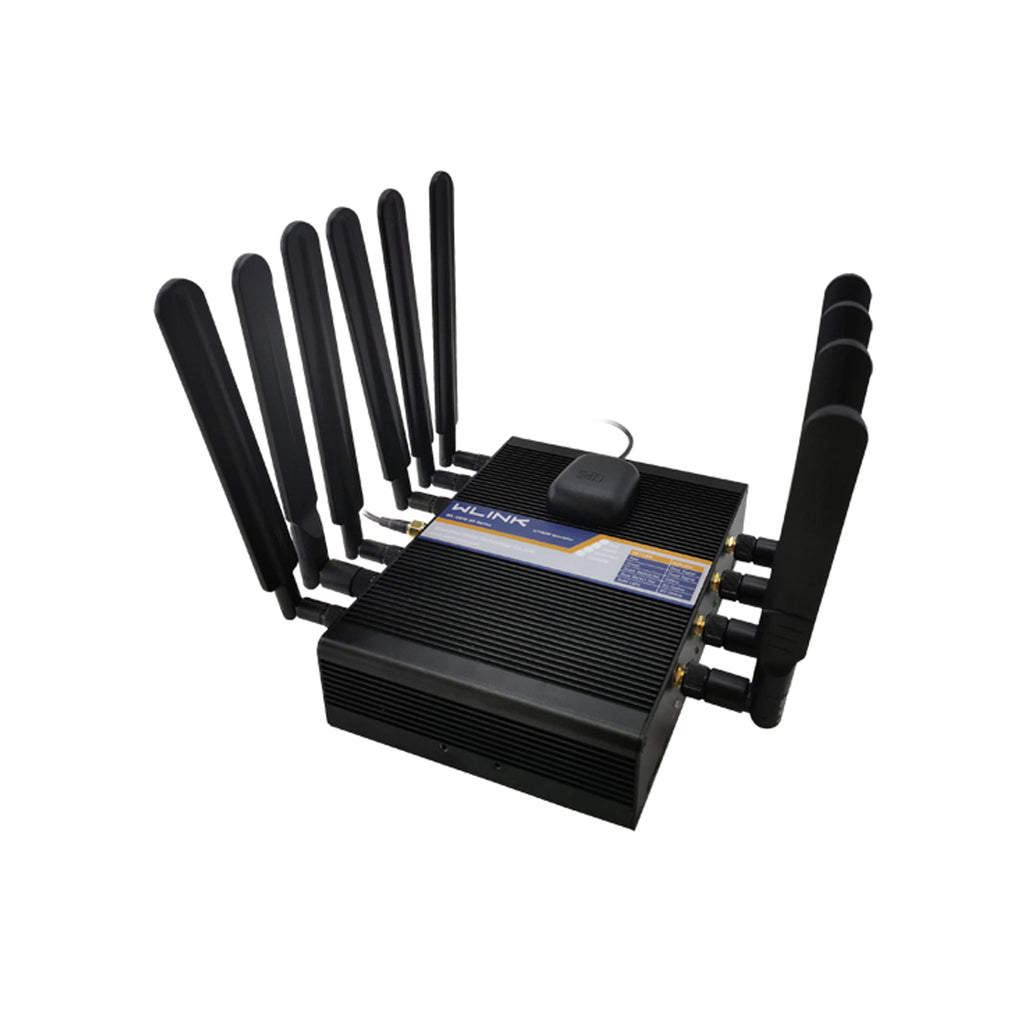 Wlink's WL-G930 Industrial 5G Router with antennas