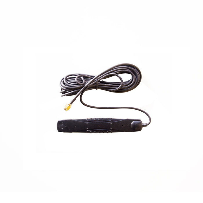 A black quad band GSM patch antenna with a straight SMA male plug and a 3 meter RG174 cable.